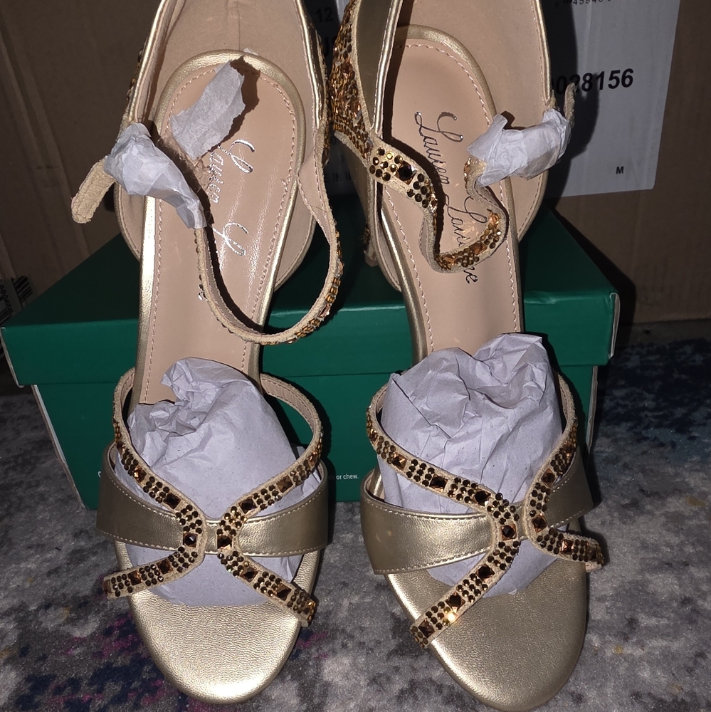 Lauren Lorraine “Daisey” Gold Rhinestone Heels – Size 7.5 – New in Box